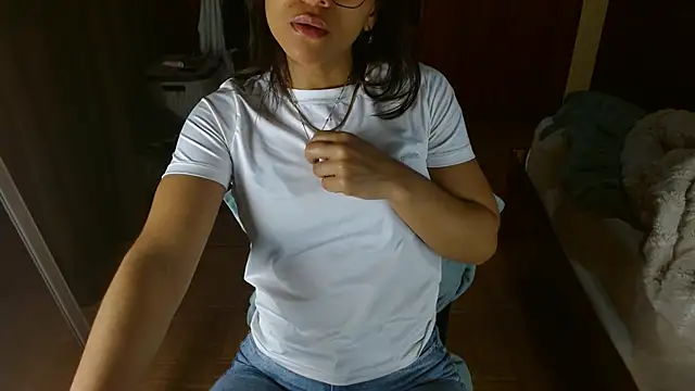 jossypb online show from April 2026 03:24:02 AM