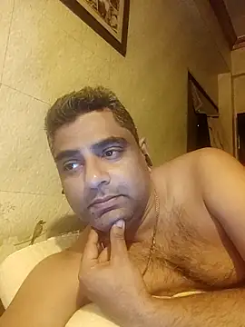 hardnhornybull online show from April 2026 06:57:01 PM