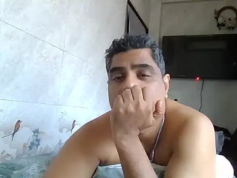 hardnhornybull online show from March 2026 07:36:03 AM