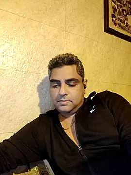 hardnhornybull online show from March 2026 07:08:01 PM