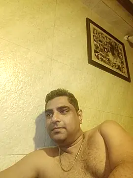 hardnhornybull online show from March 2026 07:38:01 PM