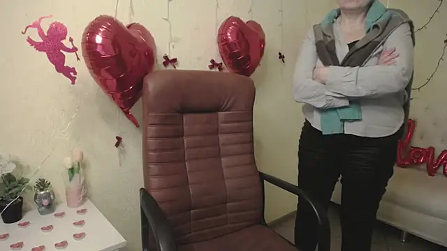 EmilyL0ve online show from February 2026 02:53:01 AM