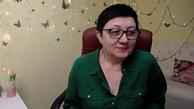 EmilyL0ve online show from March 2026 06:15:02 AM