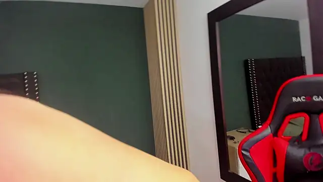 lilith davis online show from April 2026 12:28:02 PM