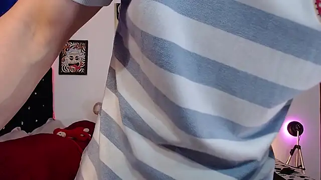 yorsamm smit online show from April 2026 01:42:01 AM