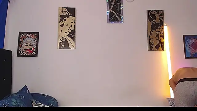 yorsamm smit online show from February 2026 06:19:01 PM