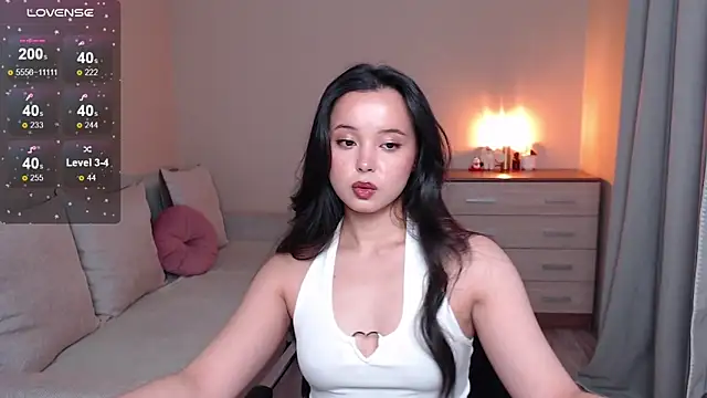 lia hetty online show from November 2025 11:14:01 AM