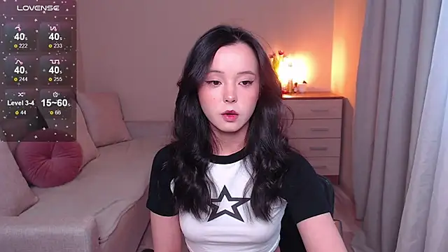 lia hetty online show from March 2025 01:50:02 PM