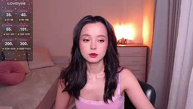 lia hetty online show from December 2024 02:21:01 PM