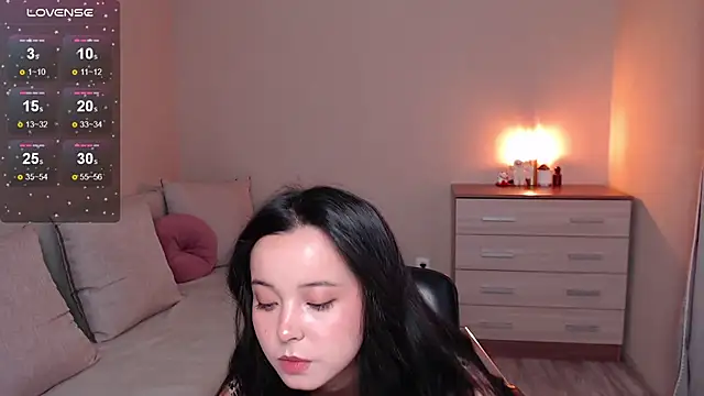 lia hetty online show from October 2025 02:29:02 PM