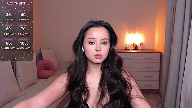 lia hetty online show from October 2025 05:22:02 PM