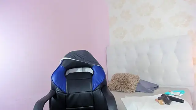 JOLIEBENSON1 online show from February 2026 02:44:02 AM