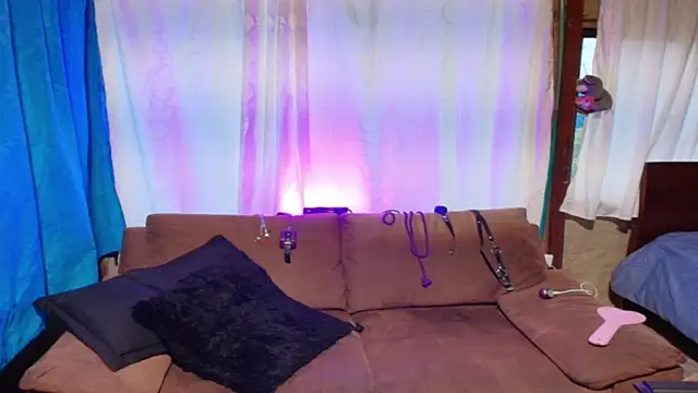 Gabys1610 online show from April 2026 10:38:02 PM