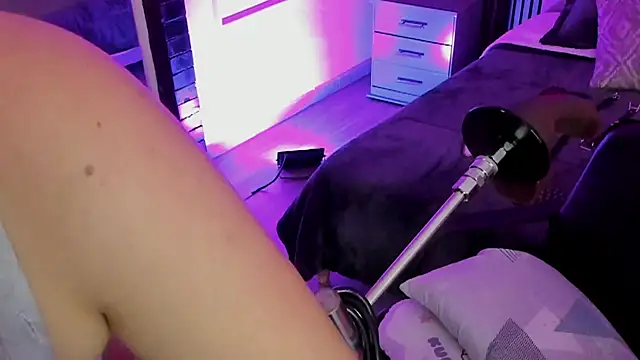 Ariablakee online show from April 2026 08:26:02 PM