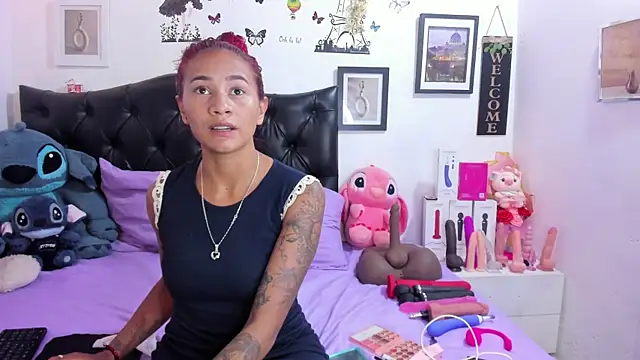 Snapshot of ValeryPettry_11 chatting on June 2026 03:06:02 AM ValeryPettry 11 online show from June 2026 03:06:02 AM