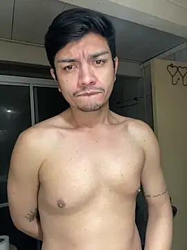 GostosoRS25 online show from July 2026 03:27:02 PM