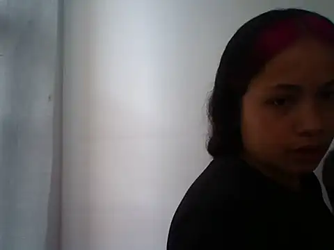 Luli2401 online show from January 2026 03:04:01 PM