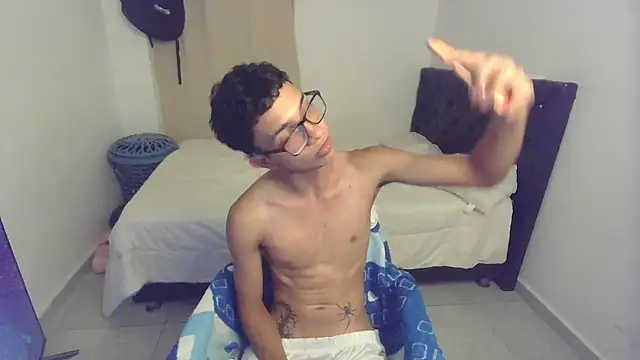 pocket loversxxx online show from April 2026 03:19:02 AM