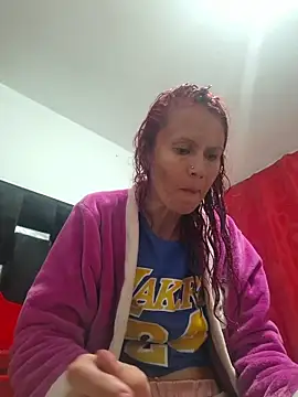 cintia love online show from May 2026 10:14:01 PM