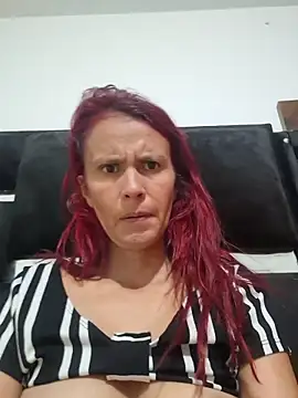 cintia love online show from March 2026 10:10:01 PM