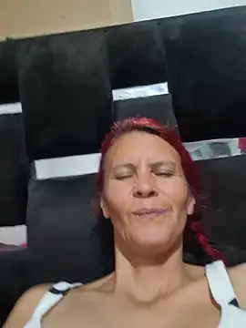 cintia love online show from May 2026 11:10:01 PM