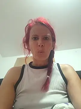 cintia love online show from May 2026 07:39:01 PM