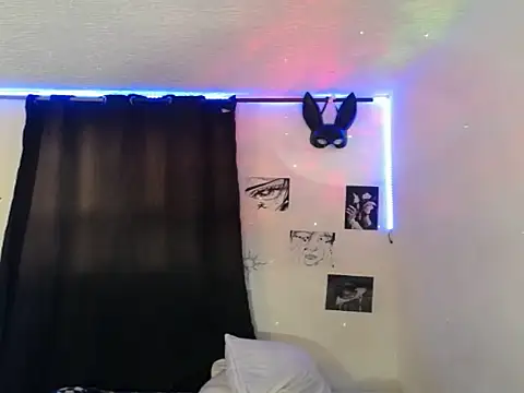 Snapshot of YourSecretCraving chatting on February 2026 04:41:02 AM YourSecretCraving online show from February 2026 04:41:02 AM