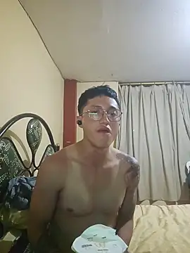 Xavlex0803 online show from April 2026 12:58:01 AM