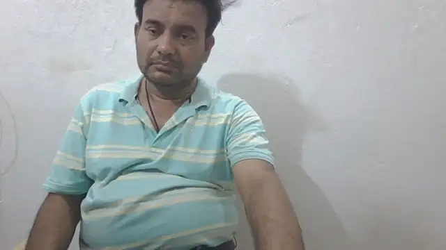Snapshot of KUMA_500 chatting on May 2026 01:17:02 PM KUMA 500 online show from May 2026 01:17:02 PM