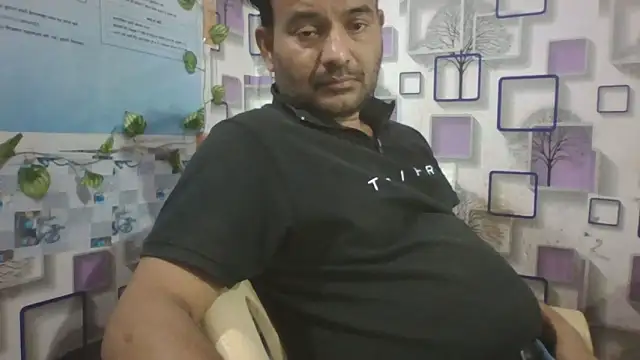 KUMA 500 online show from February 2026 12:37:01 PM