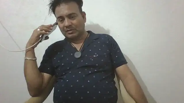 KUMA 500 online show from April 2026 12:52:01 PM