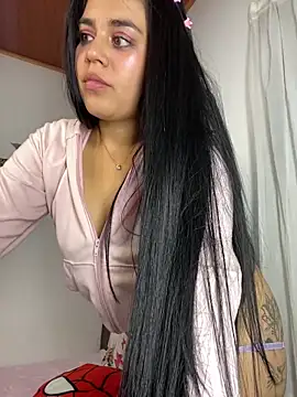 sophyy white online show from June 2026 06:03:02 AM