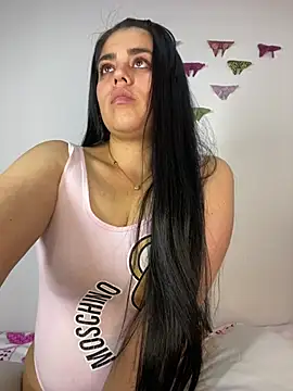 sophyy white online show from July 2026 05:59:01 AM
