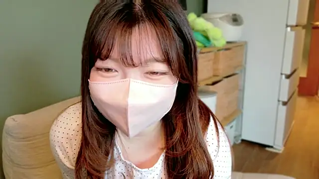   Yui  online show from March 2026 03:02:02 AM