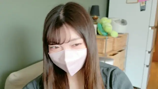   Yui  online show from February 2026 12:55:02 AM