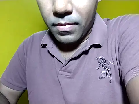 Snapshot of Lucky___05 chatting on June 2026 04:53:02 AM Lucky 05 online show from June 2026 04:53:02 AM