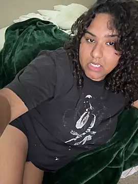 Angeliccreamyrican online show from April 2026 10:16:01 PM