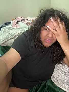 Angeliccreamyrican online show from April 2026 06:00:01 PM