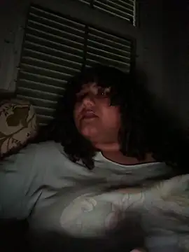 Angeliccreamyrican online show from May 2026 06:17:01 AM