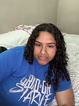 Angeliccreamyrican online show from April 2026 07:00:01 PM