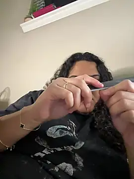 Angeliccreamyrican online show from April 2026 06:31:02 AM