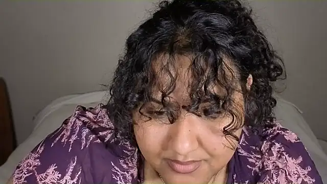 Angeliccreamyrican online show from May 2026 05:46:01 AM