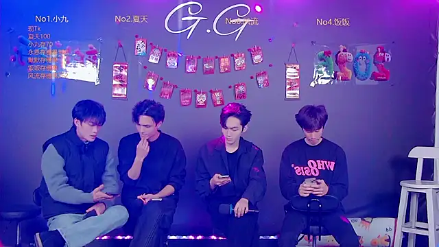 GG-boy002 online show from January 2026 08:40:02 AM