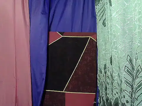 Snapshot of prettymomma24xx chatting on May 2026 03:54:02 PM prettymomma24xx online show from May 2026 03:54:02 PM