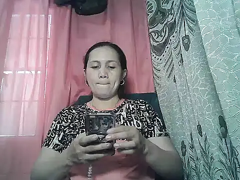 prettymomma24xx online show from March 2026 05:30:02 AM