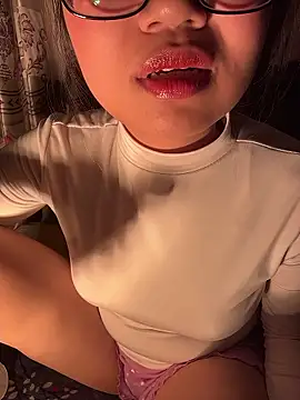 Bong lovelyy online show from January 2026 02:34:02 PM