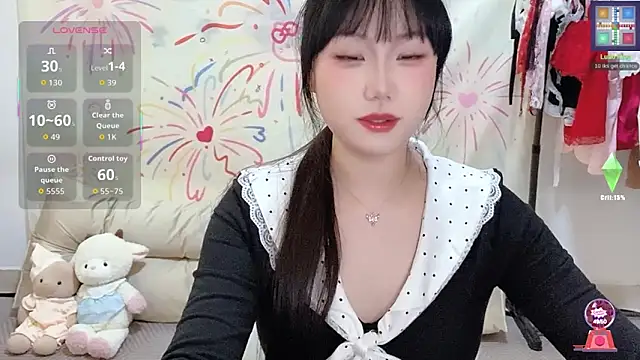 xiaoguai99 online show from April 2026 05:57:02 AM