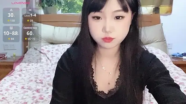 xiaoguai99 online show from March 2026 06:39:02 AM