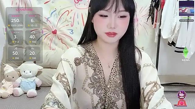 xiaoguai99 online show from May 2026 01:06:02 PM