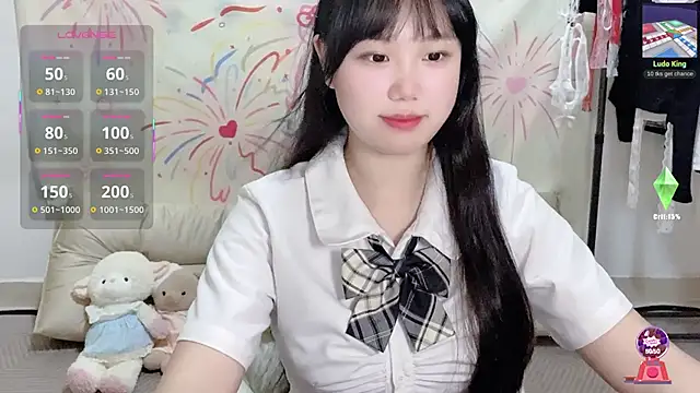 xiaoguai99 online show from June 2026 11:33:02 AM